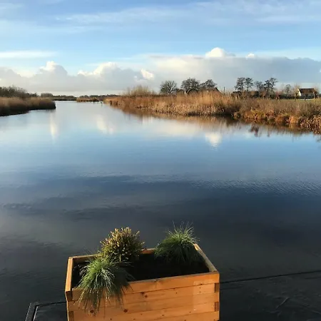 Dobberhuisje Feriehus *
