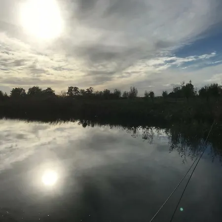 Dobberhuisje Feriehus *